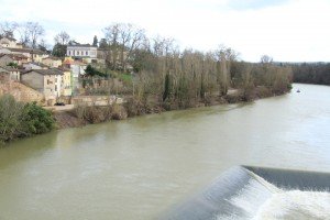 Gaillac 'town' quay, a quay mystery.